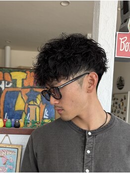 リット(Lit)の写真/旭川本格メンズサロンで理想のパーマを！おしゃれメンズに贈る、計算されたスタイル◎