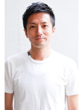 メリケンバーバーショップ コウベ(MERICAN BARBERSHOP KOBE) ツーブロックツイストパーマビジネスかき上げフェード#m416