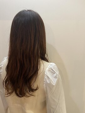 テトラ バイ ネオリーブ 横浜西口店(tetra by neolive) 根元が伸びてもわかりづらいグラデーション風カラー☆