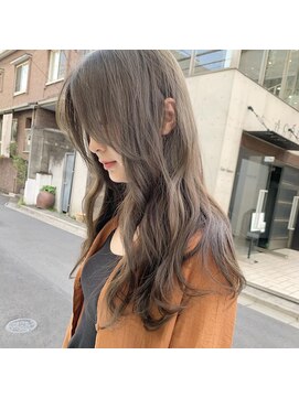 メゾンアクア 表参道(Maison ACQUA) ブリーチなしカラー　透明感　グレージュ　ラベンダーアッシュ