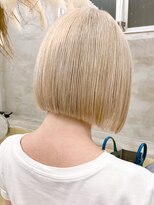 ソーコ 渋谷(SOCO)&nbsp;ハイトーンホワイトベージュグレージュケアブリーチ