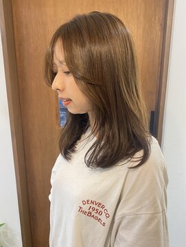 ハグ 横浜(HUG) クリーミーベージュ