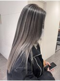 ホワイトバレイヤージュ