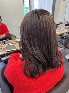 シア(sia) ブリーチで叶えるおしゃれグレージュ◎