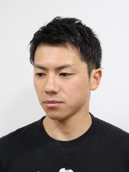 【頭皮ケア◎】メンズにも人気のヘッドスパ☆頭皮の血行を促進し日頃落としきれない汚れもスッキリ落とす☆