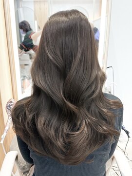 アマトウキョウ アユンチェ(AMA TOKYO×AYUNCHE) 韓国ヘア 2wayバング レイヤーカット くびれヘア 顔周り/