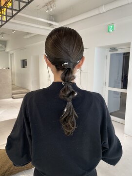 ロイリー バイ ローウェ 立川(Loely by Louwe) 編みおろしアレンジ