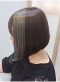 オリーブカラーハイライトボブ