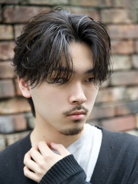 ルーシー 川越(LUCEY) センターパートフェザーパーマシャドウパーマメンズパーマ