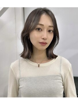 ネスト(NEST) 艶ミディアムくびれヘア髪質改善