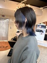 ソワンドブレスセルン 心斎橋(soin de brace cerne)&nbsp;ウルフカット×インナーカラー/ブリーチ/寒色カラー/心斎橋/難波