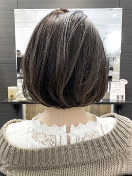 アニー 松戸(ANNI) ホワイトグレージュ/ミニウルフ/デジタルパーマ/チェリーブラウ