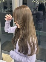 ロエ(LOE) ブリーチなしでもここまで明るく!