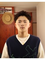 ロマンズヘッド(浪漫頭髪 ROMAN’S HEAD)&nbsp;テーパーフェードルーズアクティブショート