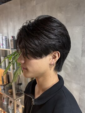 ニカ(NIKA) センターパート/韓国メンズヘア