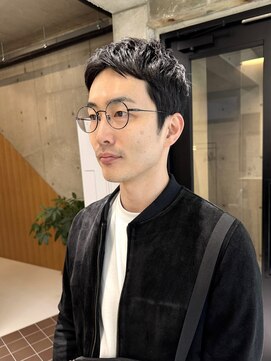 ナギ(nagi) 40代男性イケオジ風スマートショート