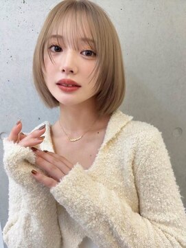 ソヨン 栄2号店(SOYON) 丸みショートボブ/顔周りレイヤーボブ/ミルクティーブロンドy220