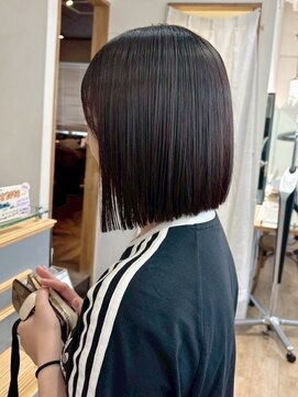 ネオリーブ クーロ(Neolive curro) 小顔タッセルボブ×暗髪[酸性ストレート/縮毛矯正/髪質改善]丸形