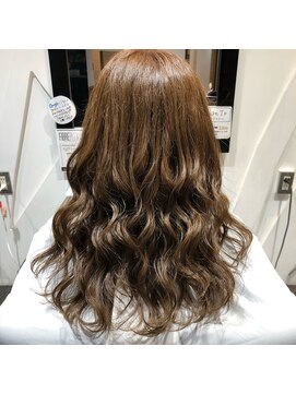 ヘアメイク ジール 羽黒店 こなれロング
