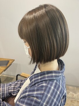 ビーヒアナウ 金沢県庁店(BE HERE NOW) 【ナチュラルボブ】