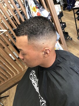 プラット(Platte) 濡れパン　クロップスタイル