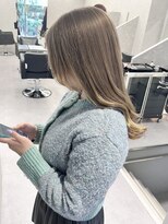 ファイブバイジエクト 堀江(FIVE by The Ect)&nbsp;ミルクティーグレージュカラー　グレージュカラー　ベージュ