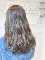 エミュー 大船店(emue)&nbsp;イメチェン/ホワイトブロンド/外ハネボブ/美髪/大船