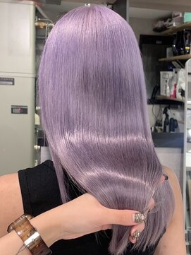 ロウル 渋谷(LOWRL) ホワイトラベンダー/ケアブリーチカラー