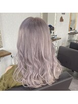 オンアンドオフ ON and OFF&nbsp;ホワイトピンク