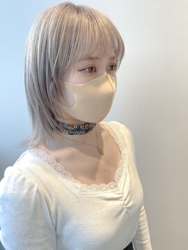 エイトオーミヤ 大宮店(EIGHT omiya) ホワイトベージュ