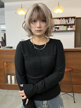 リヴ ウメダ(LIV umeda) ホワイトベージュ×ブラウン/ブリーチ/ダブルカラー【梅田】