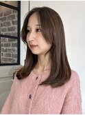 結んでも下ろしても可愛いスタイル