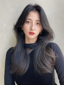 アリエッタ アザブ(ARIETTA AZABU) 網紅色気レイヤー×透明感ダークグレー