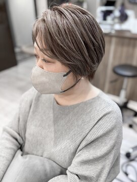 リモア(L I M O A) 春のハイライトショート