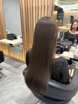 リファインド(REFINED) 髪質改善〈極〉ストレートロングベージュ 大関