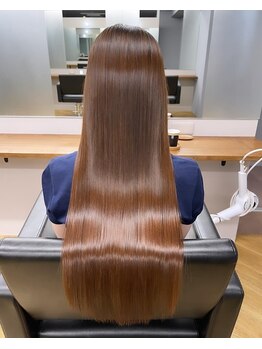 ファム(Fann.)の写真/Fann.独自のオーダーメイド縮毛矯正&髪質改善トリートメントで過去最高の美髪を実現☆