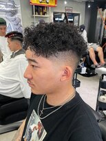 MEN'S DAMDEE TOKYO 柏店【ダムディー】バーバー/フェード/メンズパーマ/理容室/眉毛&nbsp;ニュアンスパーマ/ニュアンスウルフ/スペインカール[柏/理容室]
