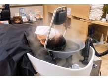 髪工房ウエムラ(UEMURA)の雰囲気（癒しのヘッドスパで頭も心もリフレッシュ♪）
