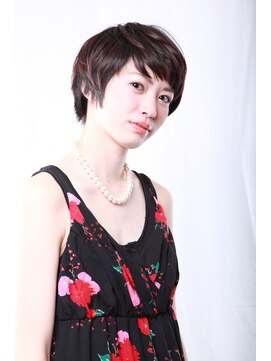 ゾンネ(ZONNE) 【ZONNE】　Blue x Black ショートボブ