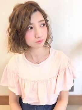 エルパティオ(EL PATIO) 波ウェーブの切りっぱなしボブ☆