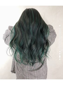 ジゼル(gisele) green highlight