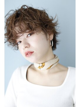 ネオリーブ クーロ(Neolive curro) くせ毛を生かしたショートパーマ☆