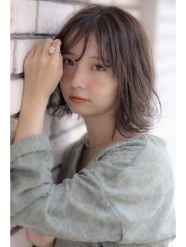 個室型美容室 グリーン(green) 外ハネふわふわボブ