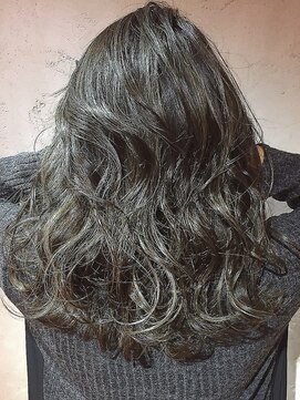 オーブ ヘアー ブランコ 久米川店(AUBE HAIR Blanco) ウェットな質感のアッシュカラー★