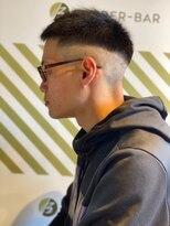 バーバーバー アカバネ(BARBER-BAR AKABANE) クロップスタイル【BARBER-BAR】