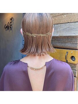 コフィー バイ メルト 吉祥寺(cofy by melt) 【三ツ井純】切りっぱなしボブヘアアレンジ外ハネボブベージュ