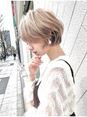 甘辛ショート×ハイトーンカラー×オトナ女子ツヤ髪×小顔ヘア