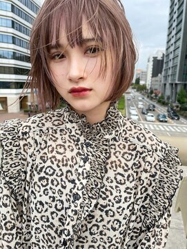 ノイ(noii) 切りっぱなしボブ×顔まわりレイヤー