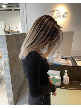 タオ 河原町(Tao) "ホワイトベージュ"