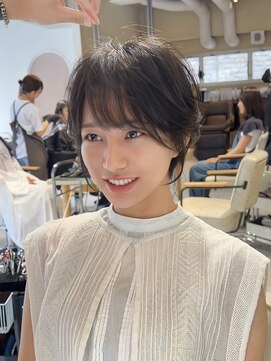 ティア(Tia.) （ショートヘア/丸みショート/小顔ショート/前髪/ショートボブ）